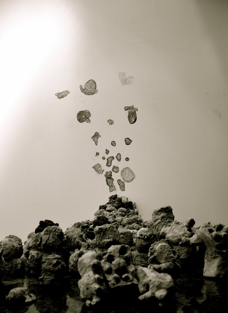 DesignRemo's tweet image. #REFLECTION