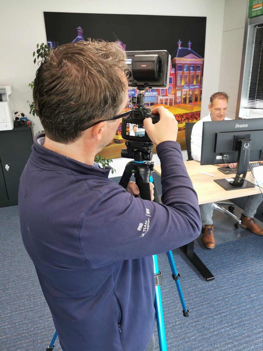 Vandaag zijn we acteurs in ons eigen promofilm. Met regisseur en cameraman <a href="/anthonyhogeveen/">Anthony Hogeveen</a> moet dat wel goedkomen. #HBpersoneel #groningen #promo
