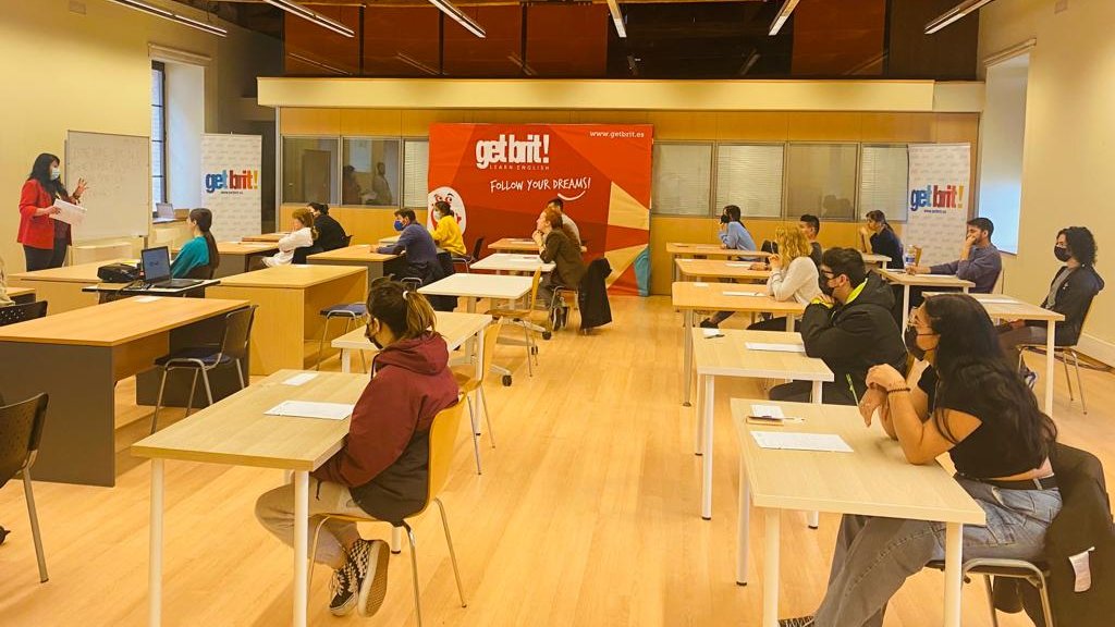 get brit! tweet media