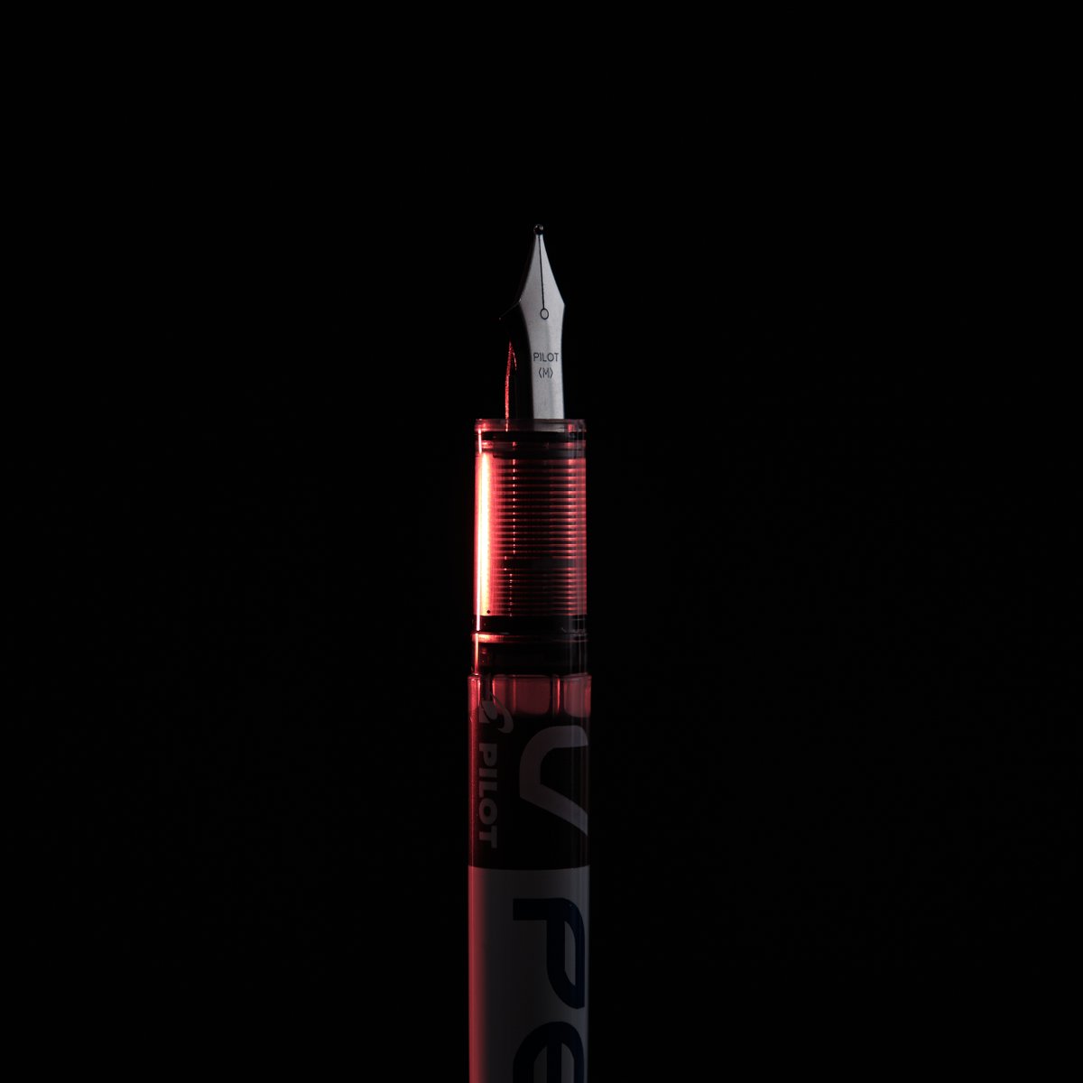 PilotPenUK's tweet photo. May the 4th be with you. Or not. After all, this fine writing stroke won’t need much force. 🪐
#MayThe4thBeWithYou #PilotPenUK #StarWarsDay #WriteYourWorld #VPen #FountainPen #Maythe4th https://t.co/3bvVdeyhhG