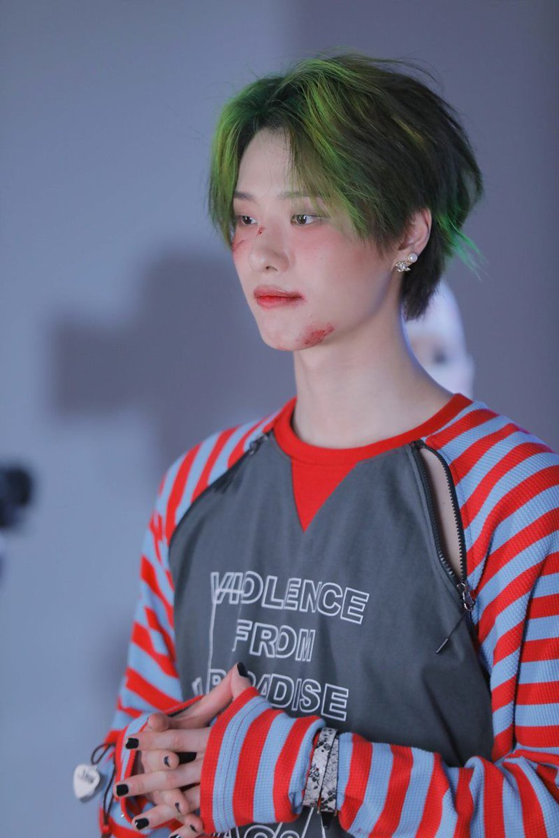 악어 tweet media
