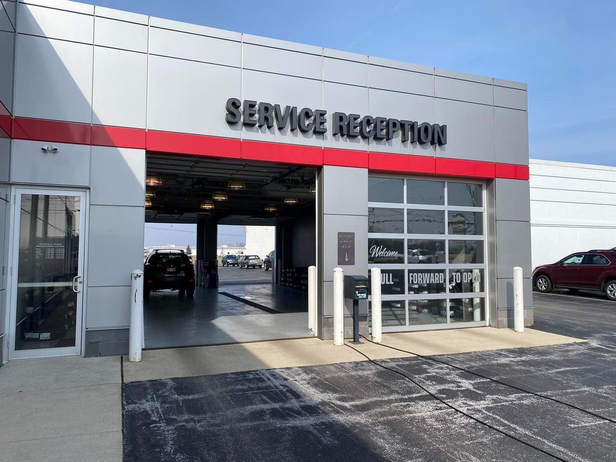 thayertoyota's tweet photo. Is your vehicle ready for spring service? Schedule your appointment at Thayer Toyota today and be sure you’re ready for warm weather! #ThinkThayer #Toyota #Spring https://t.co/SOonsgPRjU