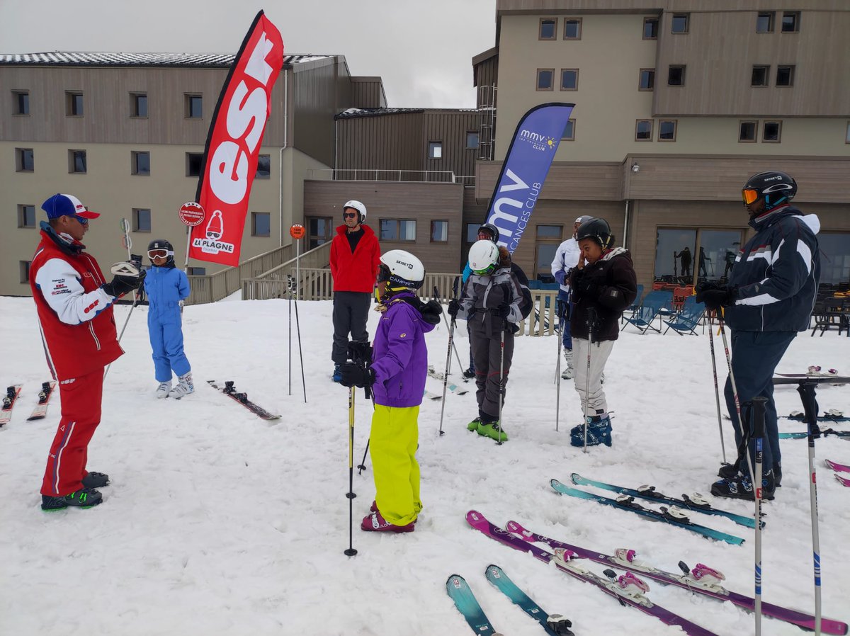 📸 JHSE nos souvenirs 📸

Une semaine est déjà passée depuis la fin des JHSE mais nous voulons continuer de vivre ce moment et nous vous les partageons🌠

flickr.com/photos/1613466…

#souvenirs  #laplagne #ski #ffse #jeux #hiver #entreprise