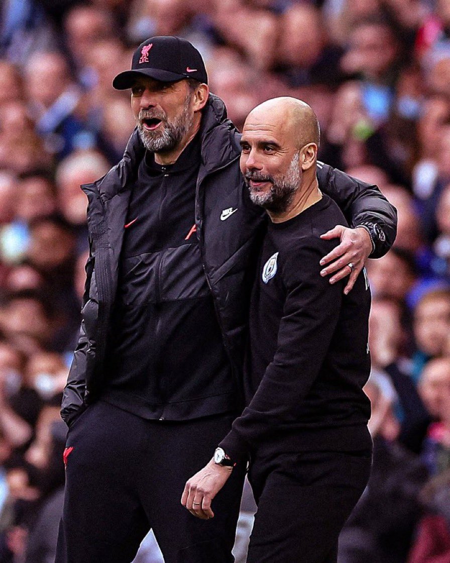 Si tenés un equipo y necesitás un entrenador... ¿A cua de los dos contratás?

❤ LIKE: Jürgen Klopp 🇩🇪
🔃 RETWEET: Pep Guardiola 🇪🇸