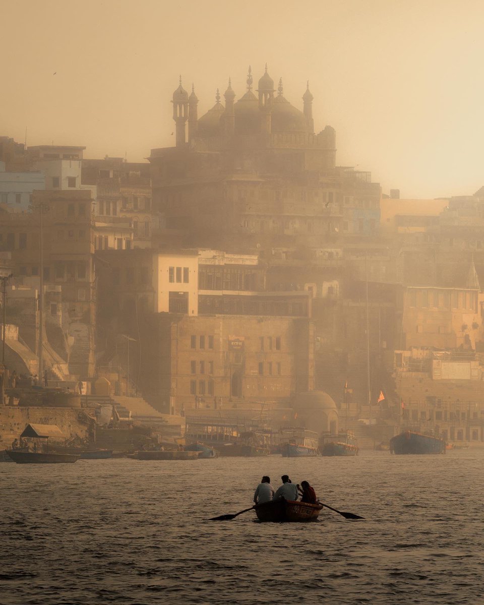 blowithand's tweet image. We’re all like a river.
Flowing, passing, yet remaining.