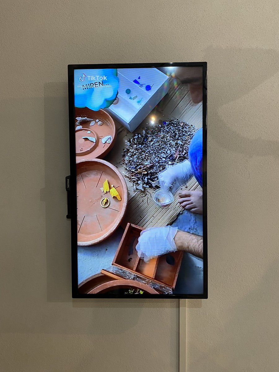GallusJordi's tweet photo. Demà inauguren un Centre d’Art a #larapita amb una col·lectiva de la que en formo part! #artsud #lodelta #plastics & #ceramics https://t.co/ytP8EwKiCf