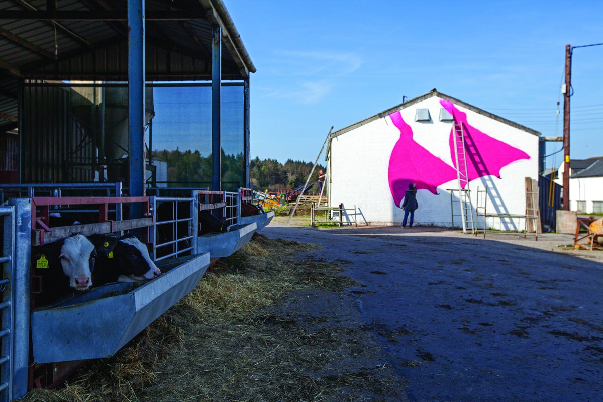 Talking about this amazing mural by 1010 and Alice Francis from our 2014 <a href="/spring_fling/">spring_fling</a> Rural #Mural project this Thursday. Come join us at 7pm online. Tickets- spring-fling.co.uk/whats-on/recoa…
<a href="/WeAreUpland/">Upland</a> #springfling #Recoat