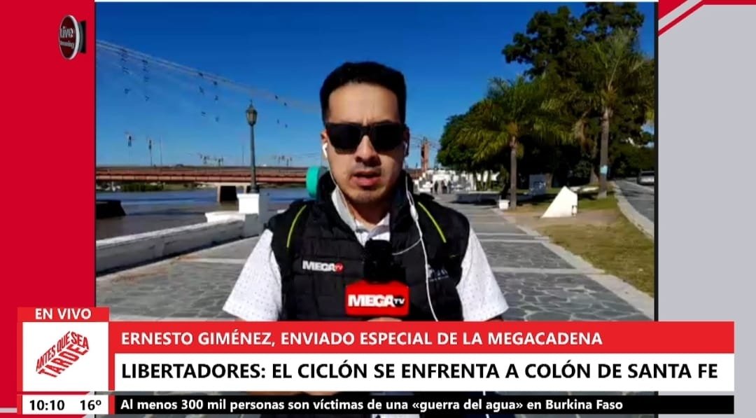 #LoQueEstáPasando 𝗔𝗛𝗢𝗥𝗔 |

🎙️<a href="/ernigimenez/">Ernesto Gimenez</a>, enviado especial de <a href="/DeporteTotal780/">Deporte Total 📻⚽️🇵🇾</a> informa desde Santa Fe. <a href="/CCP1912oficial/">Club Cerro Porteño</a> enfrenta hoy a <a href="/ColonOficial/">Club Atlético Colón ⭐</a>  por la <a href="/Libertadores/">CONMEBOL Libertadores</a> 
 
Visita👉: megacadena.com.py #780AM