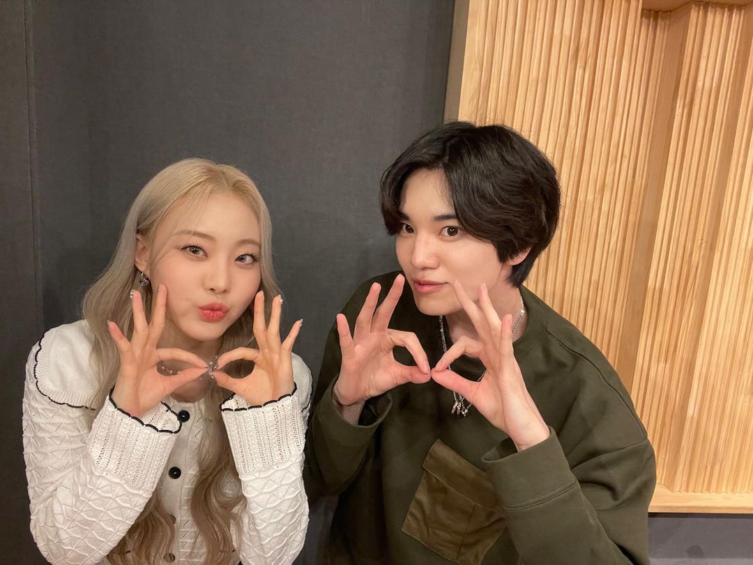 ifntinfo's tweet photo. [IG] 220504 INFINITE Sungjong Instagram Update #3 

"With BlackPunk's youngest Tsuki #BlackPunk #Tsuki #Youngest With real INSPIRIT Sheon #RealINSPIRIT #Sheon #InfiniteFingerGesture #ThanksForTheGift #Billlie"

#인피니트 #성종 #이성종 https://t.co/eQXogbKbhA https://t.co/GFWV8fhp1M