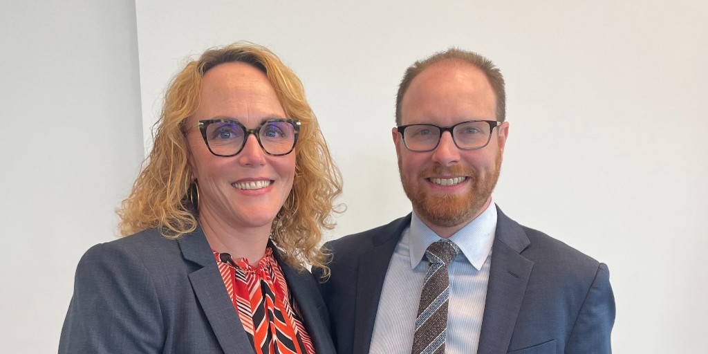 nabpac's tweet photo. At our PAC Luncheon today, we were proud to have David Wasserman @Redistrict Senior Editor, U.S. House of Representatives for The Cook Political Report, speak to our members about the upcoming 2022 midterm elections. Photo with Meaghan Joyce, NABPAC President. https://t.co/K6CaW9SH6r