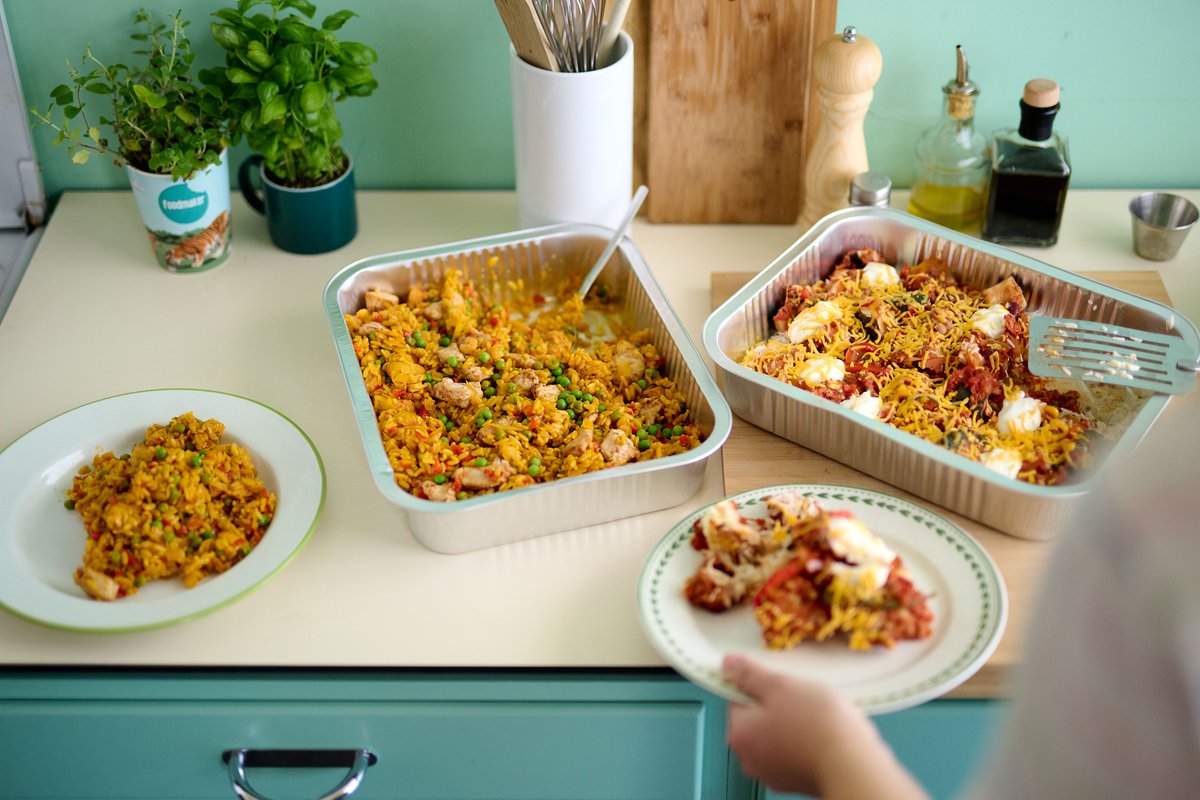 Moeder, je hoeft niet te koken vandaag! Nog op zoek naar een cadeau voor de allerbeste moeder in de wereld? 💌 

Vorige week lanceerden we ons nieuwe zomerassortiment met nieuwe family dinners. Twintig minuutje in de oven en je bent met het hele gezin aan 't eten 🤗