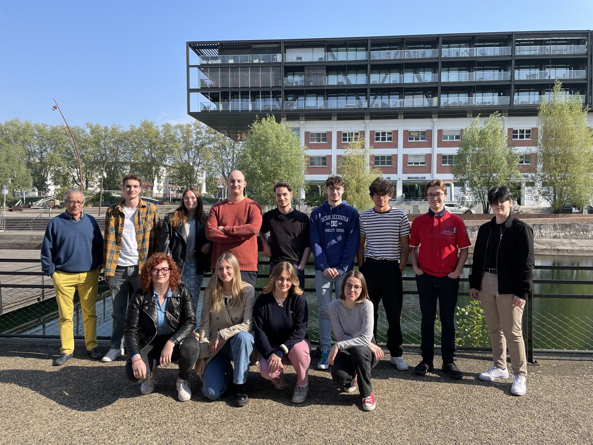 J-10 avant le lancement du JT des étudiants en stage TV à l'IEJ ! 
12 de nos étudiants en stage TV, encadrés par leur coordinateur Jacques Rigaud, préparent un JT qu’ils diffuseront en direct durant une semaine sur l’événement des <a href="/WTA_Strasbourg/">Internationaux de Strasbourg</a> !