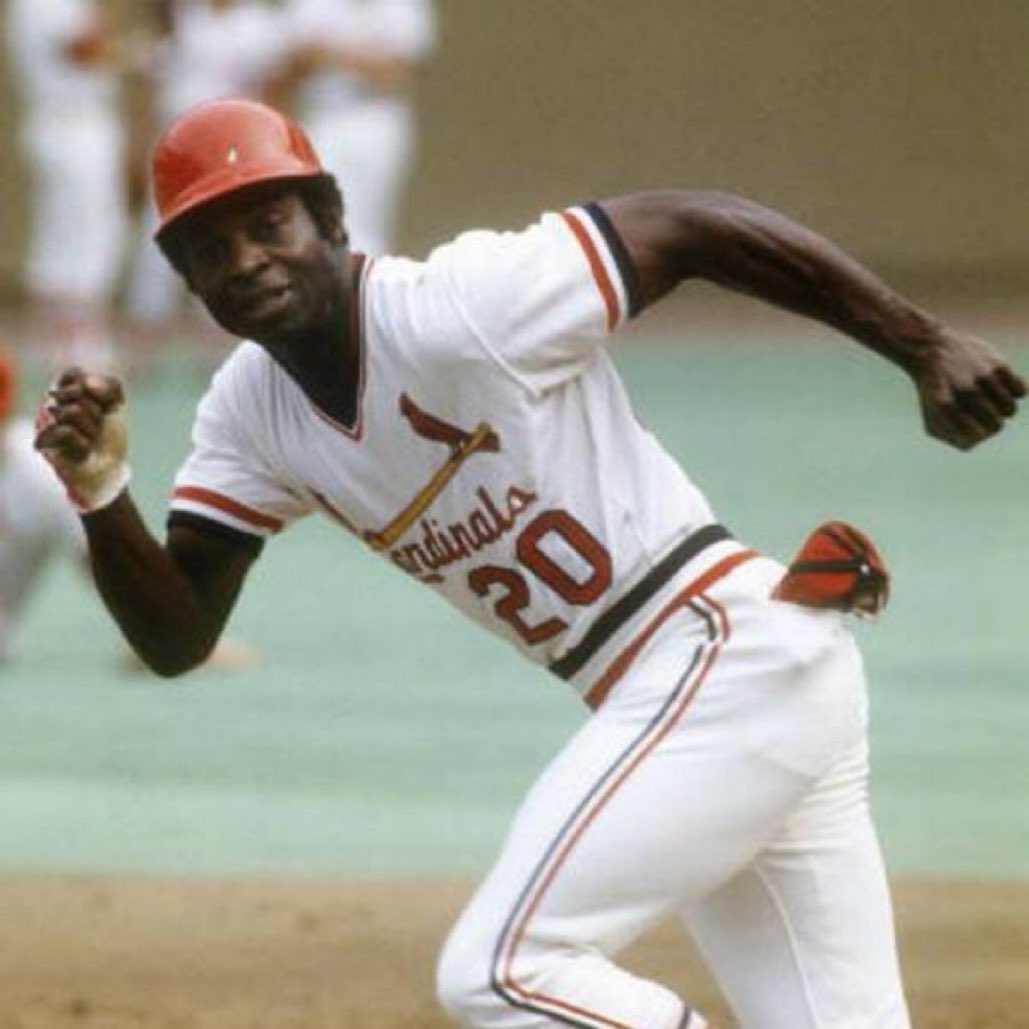BaseballQuotes1's tweet photo. Show me a guy who’s afraid to look bad, and I’ll show you a guy you can beat every time. -Lou Brock https://t.co/Zrr7EglFpb
