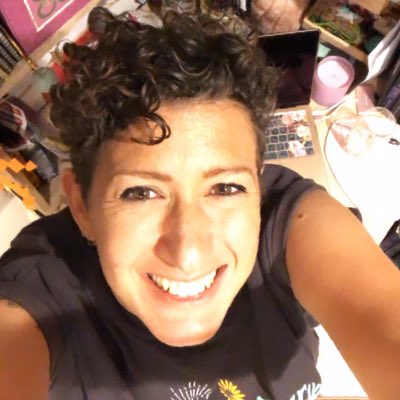 darbycupid's tweet photo. #NewProfilePic figured I might as well have one of me in my nest… #writingcorner https://t.co/v7jmoJau2P