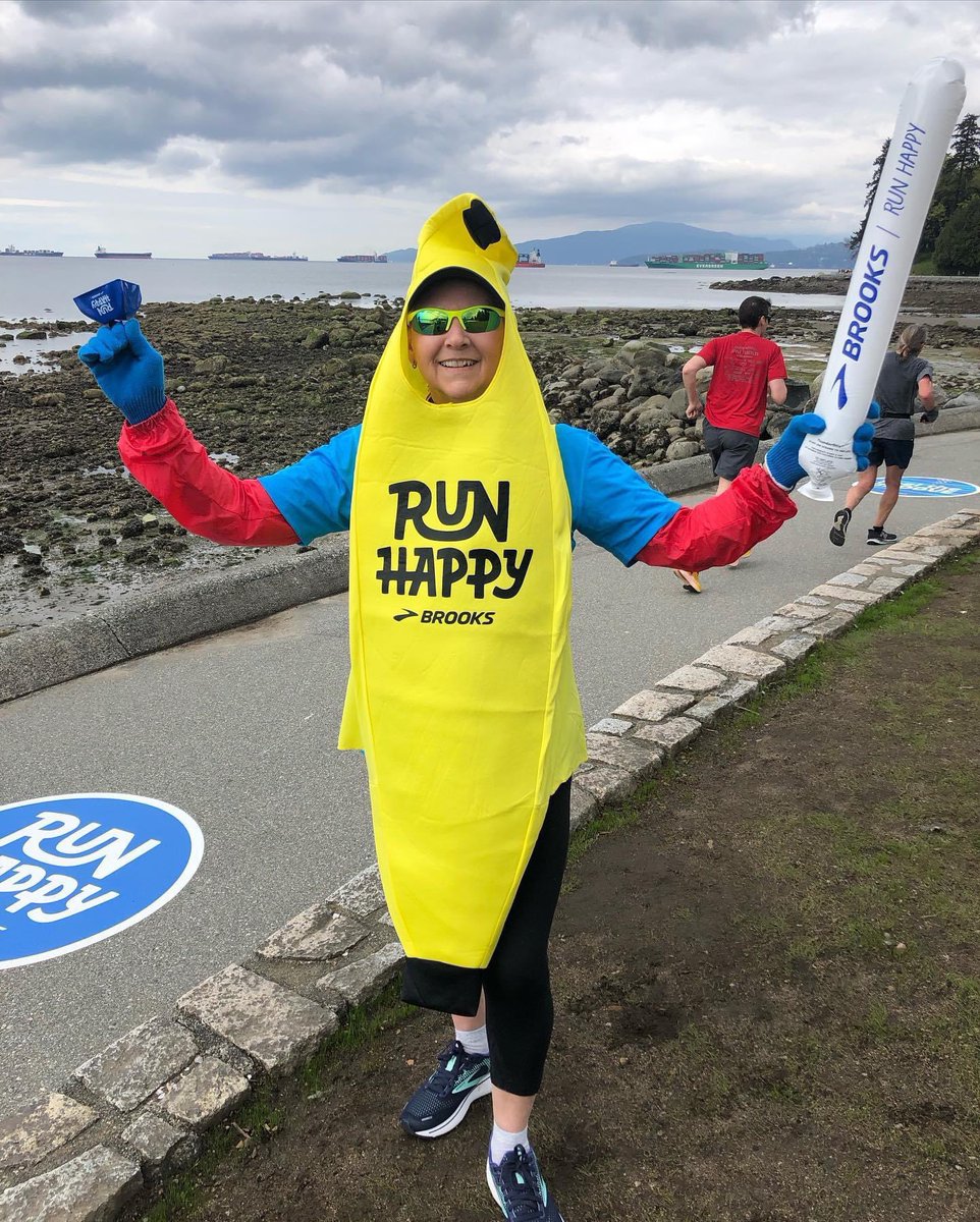DenmanRunners's tweet photo. It’s Run Club Wednesday!
Come join us today at 6:00 PM in David Lam Park (near the washrooms). We will be running a fun, easy 5K along the False Creek Seawall in Yaletown.  Bananas welcome!
#RunWithRR #RunClubWednesday #RunningRoom https://t.co/cWaaWqRjP3