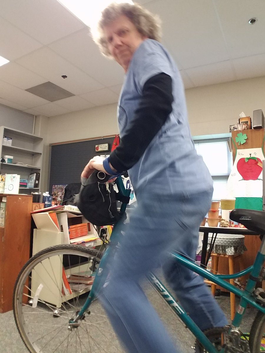 TeamKingc's tweet photo. Doesn't everybody bike around their classroom?! #ThisIsFranklin #BikeToWorkFCS #CyclingwithClendening https://t.co/1MwYprxIZt