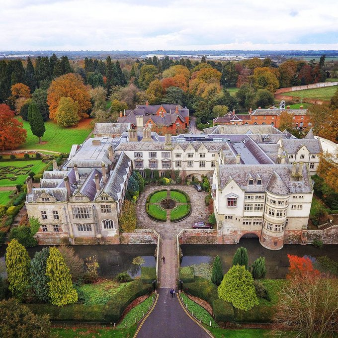 My Hotel of the Day: @CoombeAbbey #coombeabbey #coombeabbey #coombeabbeyhotel #coventry #warwickshire #hotel @coombeabbeypark #park @coventrycc #weddings #conferences #celebrations #dining & #leisure breaks @ShakespearesEng