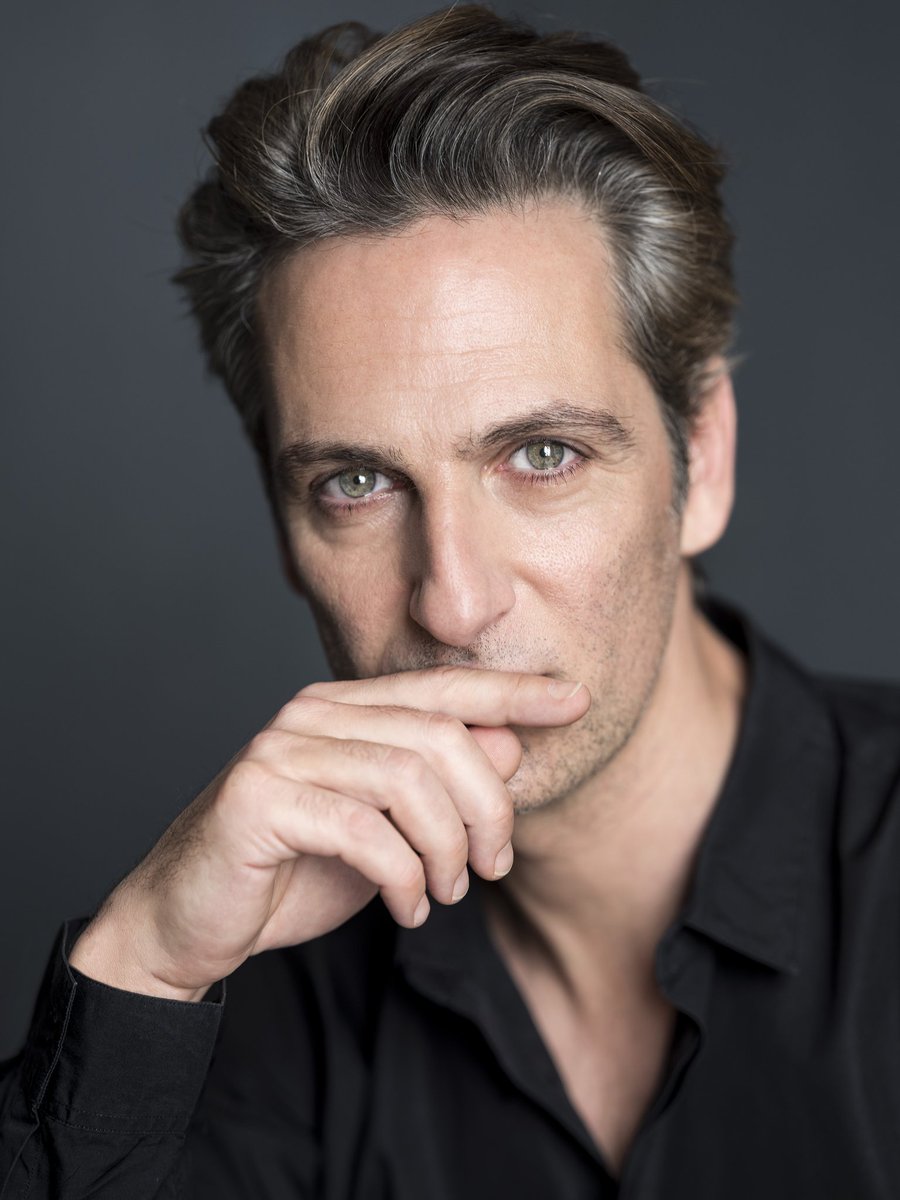 MAÑANA tendremos el privilegio de tener a <a href="/PluralEnsemble/">PluralEnsemble</a>  y a <a href="/ernesto_alterio/">Ernesto Alterio</a> en  <a href="/PrincipalZamora/">Teatro Principal</a> interpretando en concierto "Auschwitz" de Lan Adomián e "Historia del soldado" de Stravinsky. Con motivo de la exposición 'Una colección de lágrimas ".
#LeónFelipeHolocausto