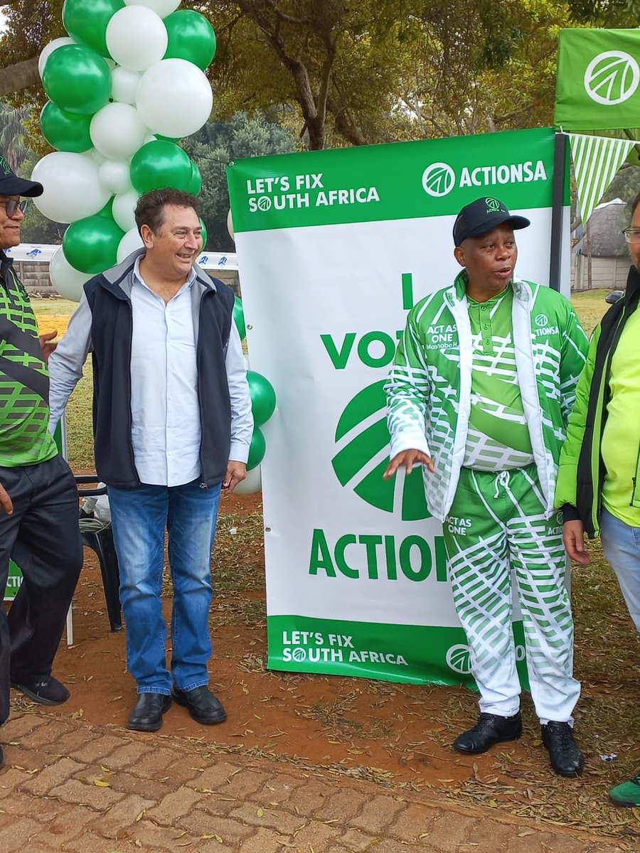 thevoicetshwane's tweet photo. ActionSA's Herman Mashaba, engages voters & volunteers around voting stations in Ward 96 to support ๐๐ฎ๐ป๐ป๐ฒ๐ ๐๐ผ๐ฒ๐๐๐ฒ๐ฒ.
@Rambohannes @mark_boikanyo @RekordNewspaper @IOL @hammaskraal
@ngdoornpoort @VivaGymSA
@beeld @HermanMashaba
#LetsFixWard96
#โHannesCoetzee https://t.co/3ibIiuja0g