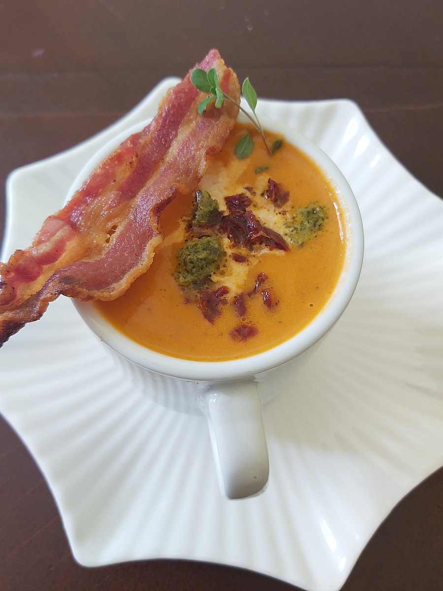 7starchefsug's tweet photo. Tomato whattttttt โฌ๏ธ๐๐๐
#7starculinaryinstitute
#7starchefs
#chefaaron45 https://t.co/2b7JNqTGR2