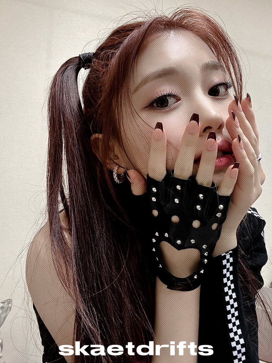 ㅤ

             Not new to rp, new account.
             like and rt to be mutuals. 🕷

ㅤ