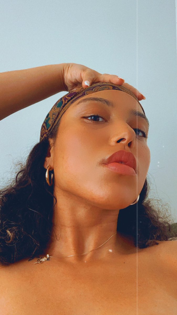 Ladykaaay__'s tweet photo. Due to Divine reasons, my light can’t be dimmed ☀️💫 https://t.co/S12RPU0LBI