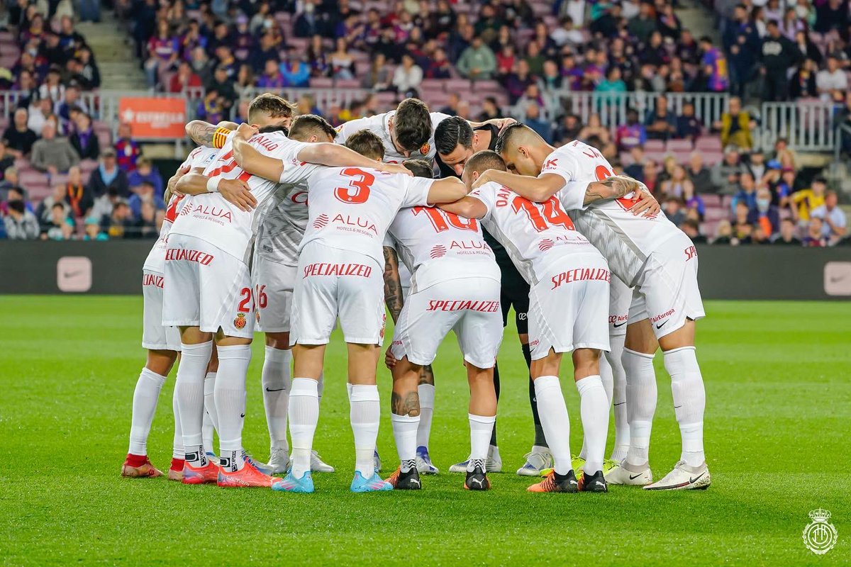 Мальорка эмблема. «жирона» - «гранада». Кадс молорко статистика. Жирона гранада. Atletico de madrid fifa mobile.