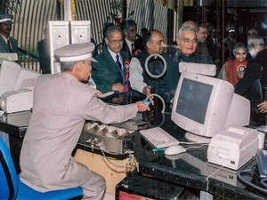 kumarmanishmait's tweet photo. #दिल्ली_मेट्रो ने पूरे किए गौरवशाली 28 साल! #DelhiMetro #28thFoundationDayofDMRC https://t.co/2tVfOPKpdA