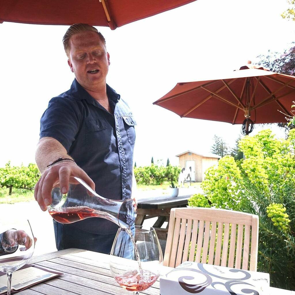 【Napa Trip Day 1】Saintsbury 

【Saintsbury Tasting】
Vin Gris of Pinot Noir, Carneros 2021
Alder Springs Chenin Blanc 2020
Sangiacomo Green Acres Vineyard Chardonnay 2019
Roberts Road Pommard &amp; Swan Pinot Noir Petaluma Gap 2019
Lee Vineyard Blocks1 &amp; J Swan Clone Pinot Noi…