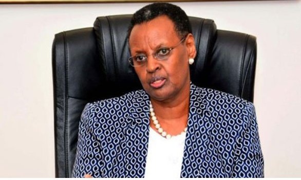 BagumaNelson8's tweet photo. @JanetMuseveni: School fees has continued to be a problem, my ministry will soon be embarking on the process of consulting the various stakeholders about the statutory instrument that we have drafted to regulate school fees." #BuildingUG  #UGUpdates https://t.co/TfetvuG4Dp