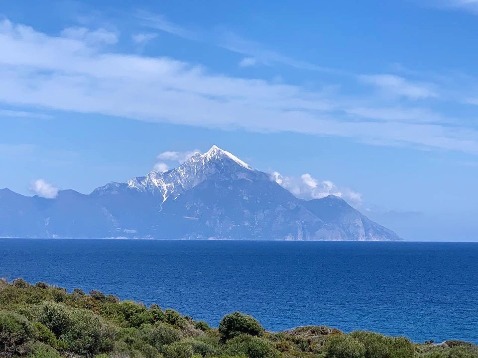 grekodom's tweet photo. Athos view🗻
📍: Kriaritsi, Sithonia, Halkidiki
More: @Kriaritsi_
#athosview #athos #springingreece #sithonia #kriaritsi #halkidiki #greece #sea #construction #secondhome #seaview #kriaritsiproject #grekodom https://t.co/Chehh65PeL