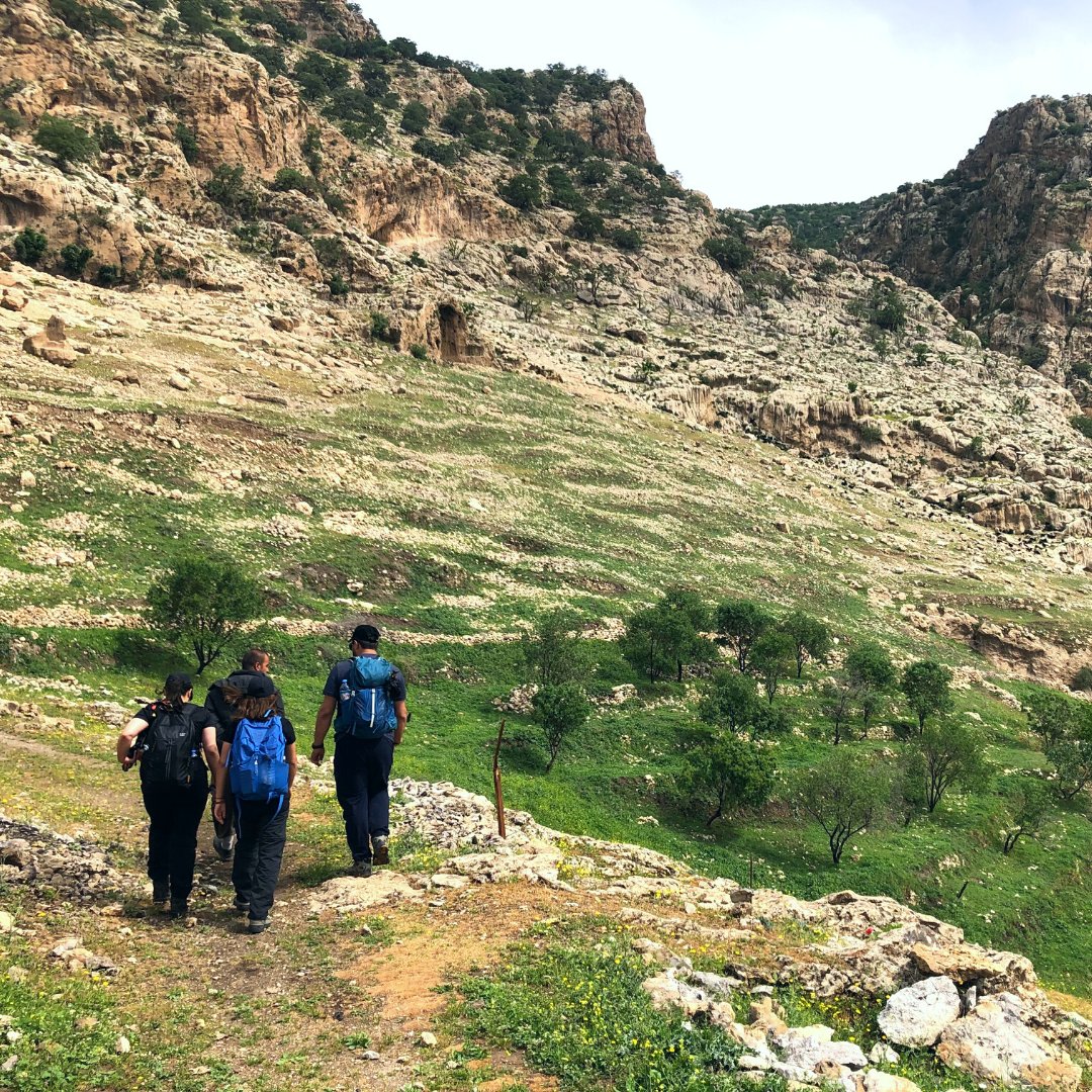 abrahampath's tweet image. We are thrilled to share that #API #TrailDevelopment team has started the first ever thru-hike of the #Zagros Mountain Trail across #Iraqi #Kurdistan!

Over the next two weeks the team will walk 220km of trail from Akre to Choman, with beautiful views &amp;amp; the culture of the Kurds.