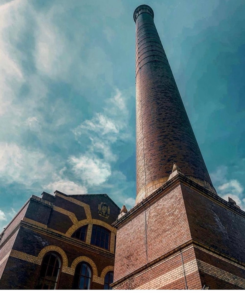 OneStockport's tweet image. Stockport Chimneys 🤩 #onestockport #stockport #localarchitecture 

📷 @daft_monkey1