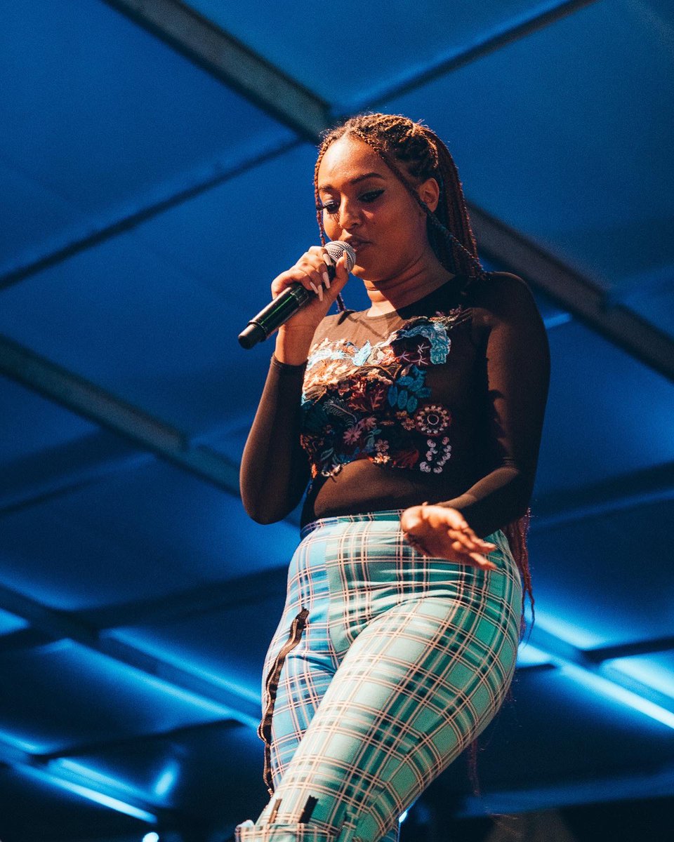 254mostwanted's tweet photo. @yungbeyt_  at SUMMER VYBZ https://t.co/xM9oeNSq1O
