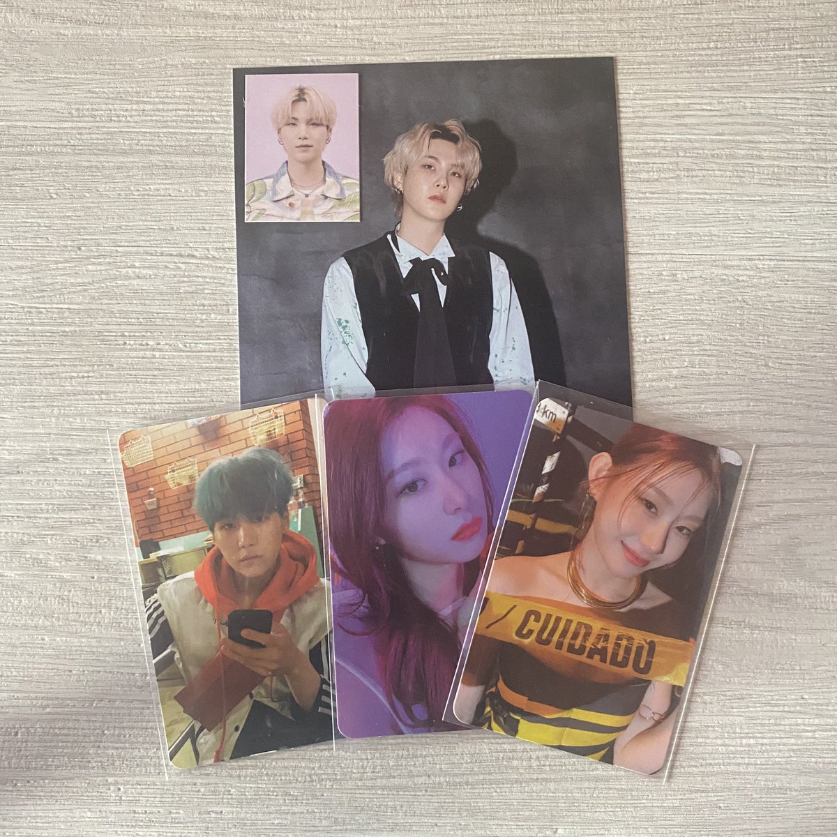agustdmails's tweet photo. . . ⇢ love mail ˎˊ˗ ꒰ @agustcart + #agust_feedback ꒱ 🌷

࿐  thank youu elle for letting me adopt these pcs and bringing them home safely !! stay safe and healthy too !! until our next transaction 💗

#agustdmails https://t.co/eTElJfoXAA