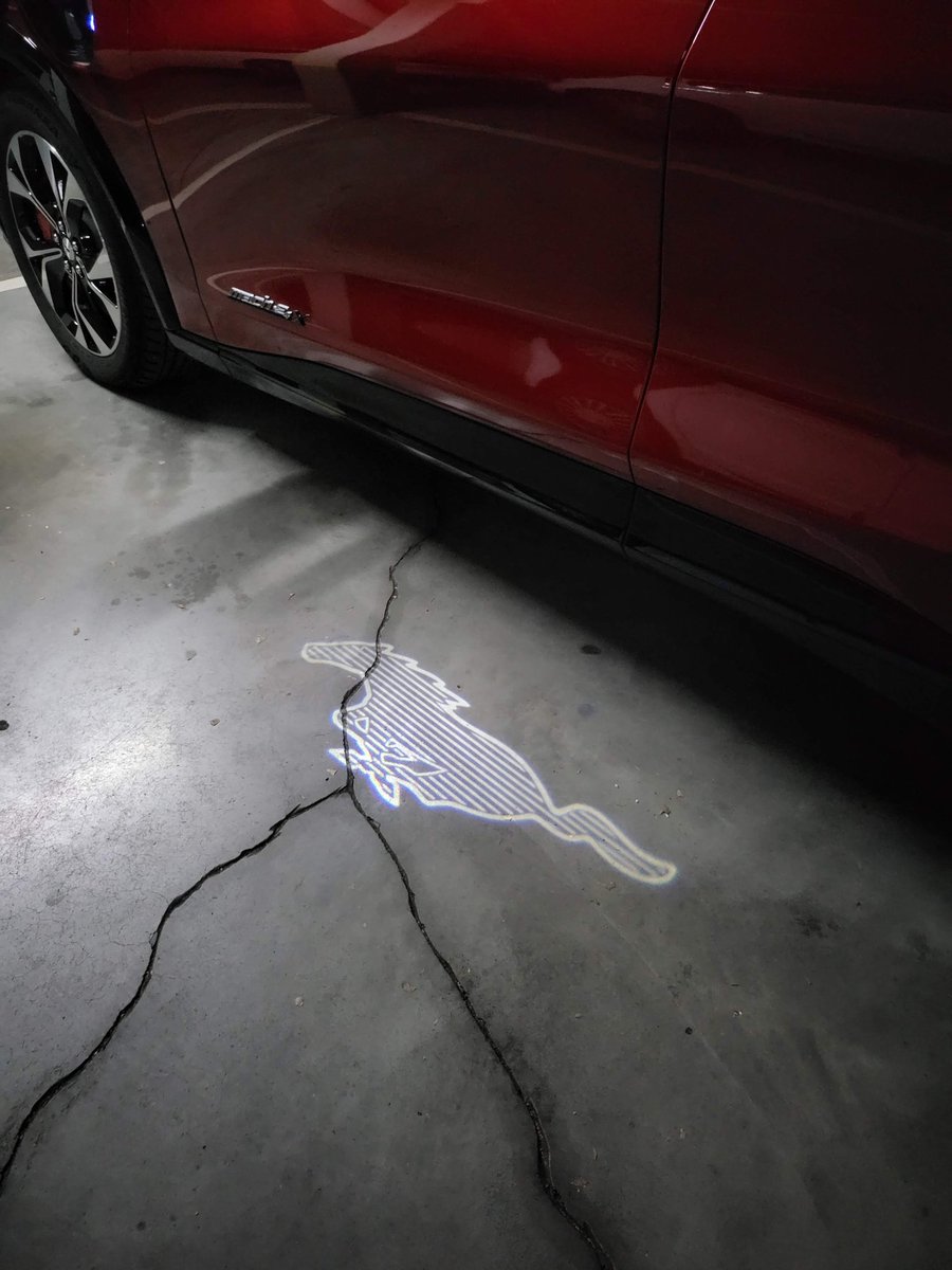 Pues dice <a href="/vem_sin/">Victor Estevez</a> que cuando ve esto sonríe como un tonto. La verdad es que es una hermosa bienvenida