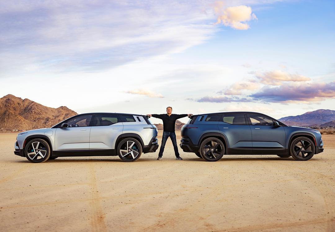 CarsNewsTV's tweet image. Yavaş fakat dikkatli adımlarla ilerleyen @FiskerInc #Ocean sonrasında 30K$’lık ekonomik #ProjectPEAR hazırlıklarını duyurmuştu… 
Şimdi ise daha uzun menzilli ve daha hızlı bir #GrandTourer olacak #ProjectRonin tasarım ve üretim planlarına başlıyor.
Bir yıl sonra gösterilecekler.