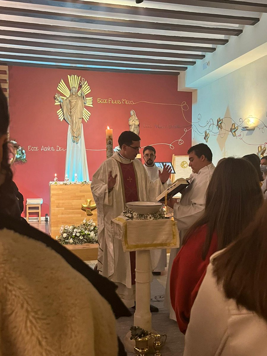 MES DE ABRIL EN EL SEMINARIO…
Mes en el que hemos tenido distintas actividades, sobre todo un mes marcado por la Semana Santa. En esos días estuvimos colaborando con nuestras parroquias de origen y lugares de pastoral, además de  participar en la Pascua Joven de PJ.
