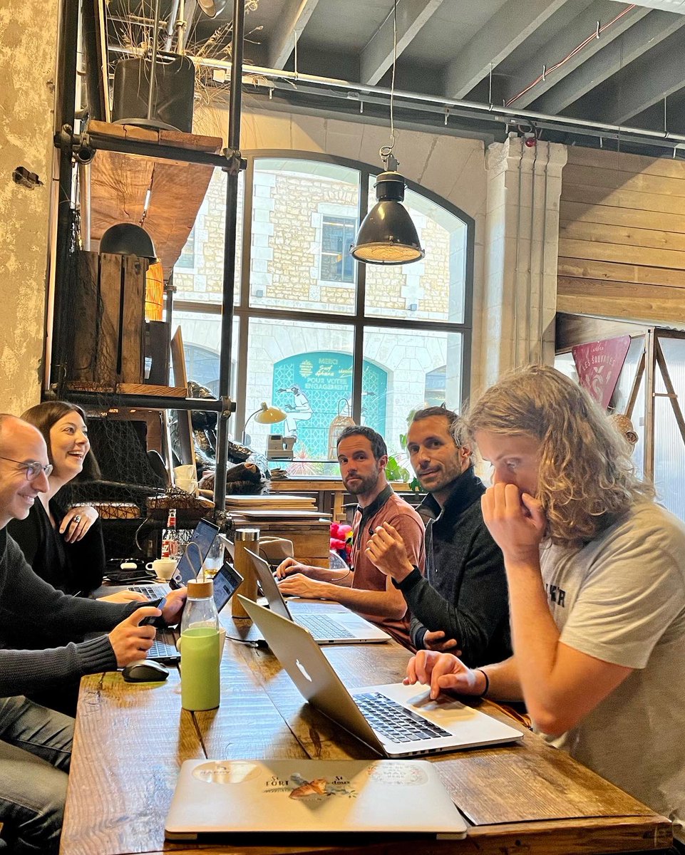 Happy Dev tweet media