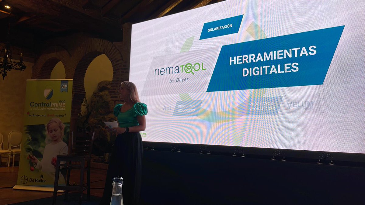 Bayer4CropsES's tweet photo. La herramienta digital que nos permite decidir cuál es el momento justo de aplicación de BioAct y Velum Prime para el control de nematodos es #Nematool. 

🔒🍅 #ControlPrime https://t.co/egi4CvExq4