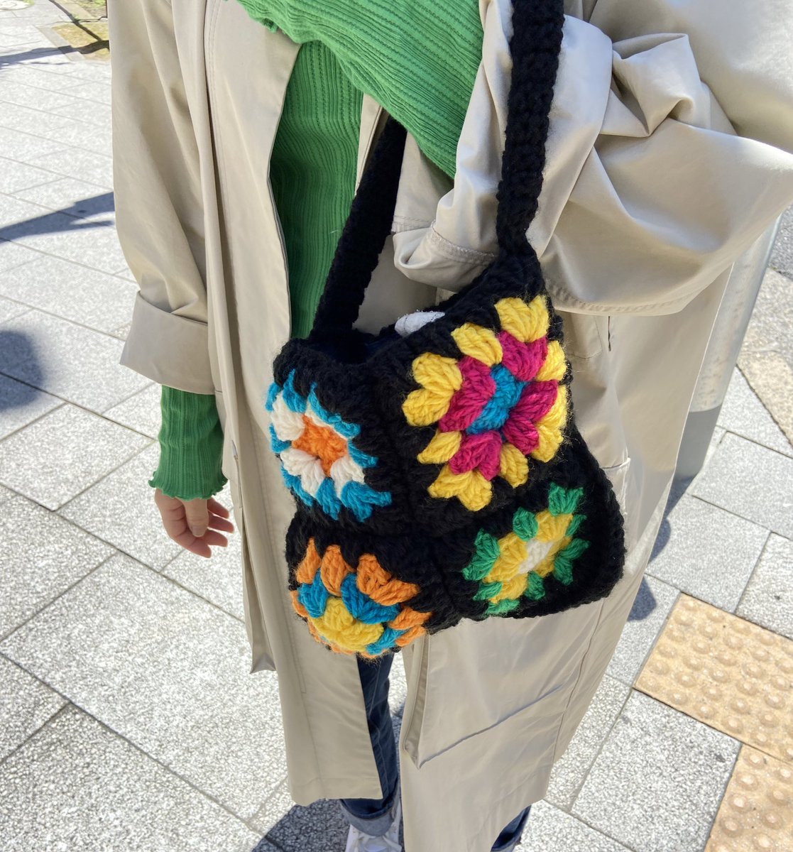 suuuumhamu2's tweet photo. モチーフ編みでバッグを作りました👜
モチーフ編みは簡単で可愛いので、お気に入りです🧶😻
#編み物 #モチーフ編み #カバン #ハンドメイド https://t.co/7StRGumsv8
