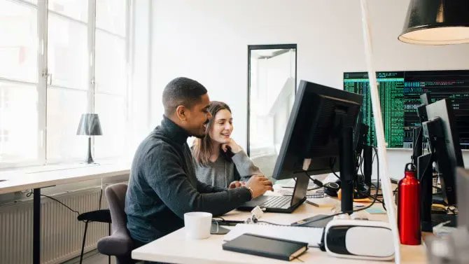 AWS's <a href="/pleb1/">Phil Le-Brun</a>, PwC's <a href="/DaraKirton/">Dara Kirton</a> and <a href="/RobMcCargow/">@robmccargow.bluesky.social</a> on why building the right #tech talent is a roadmap for success: buff.ly/3una23v #cloudcomputing #skills #learning