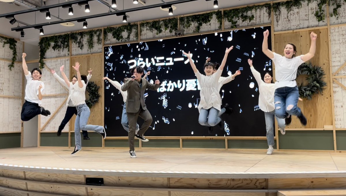 wakahara_t's tweet photo. 今月のOCWはゲストにあの榊原徹士さんを迎えたトークショーを含む全6ステージ！どのショーも見応えたっぷりで、あっという間の一日でした。o(^▽^)o

#アリオ八尾 #OCW
#榊原徹士 https://t.co/49P71sIEXo