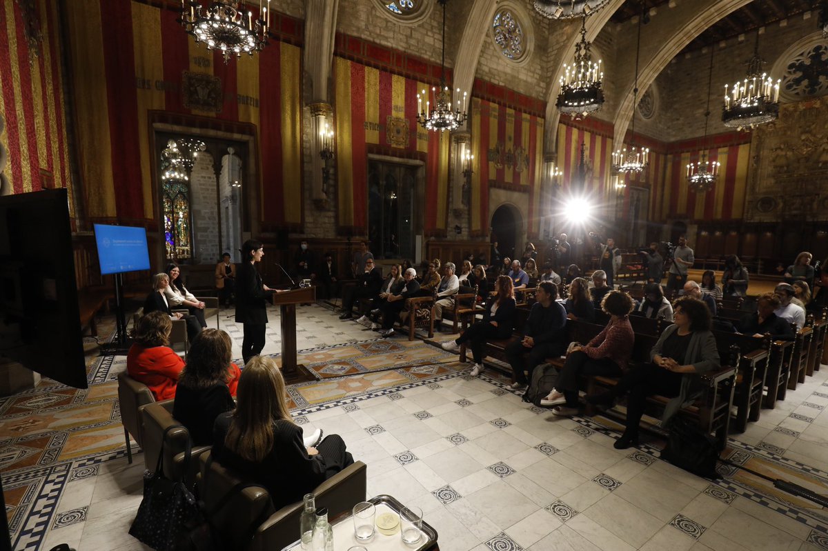 Avui hem fet una cosa molt emocionant. Hem explicat al món la feina que porta fent fa més d’un any l’<a href="/academiacinecat/">Acadèmia del Cinema Català – Premis Gaudí</a> per posar en marxa un Departament contra els abusos, que doni resposta a les necessitats de les víctimes d’abús o assetjament dins del sector audiovisual.