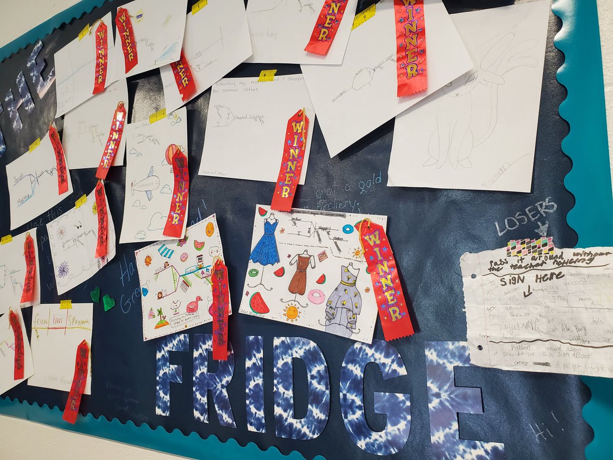 FrancesFederic2's tweet photo. Our 7ELA students did a modern take on sentence diagramming and were judged by the illustrious @LaceyKaye24 https://t.co/kQJjEyDsod