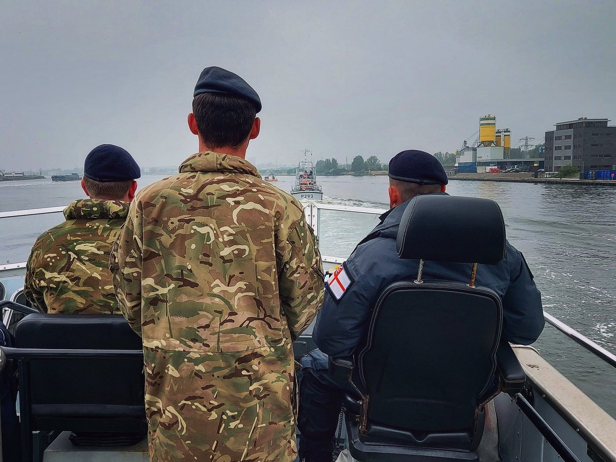 <a href="/HMSExplorer/">HMS Explorer</a> hosted the Military Assistant from the British Embassy in The Netherlands during our transit down the #Amsterdam #NorthSeaCanal. Thank you to the <a href="/ukinnl/">UK in NL 🇬🇧🇳🇱</a> for your support during our visit, and to <a href="/Jachthavengroep/">Jachthavengroep</a> for accommodating us. <a href="/CdrJamieWells/">Commander Jamie Wells RN</a> <a href="/HMS_Ranger/">HMS Ranger</a>