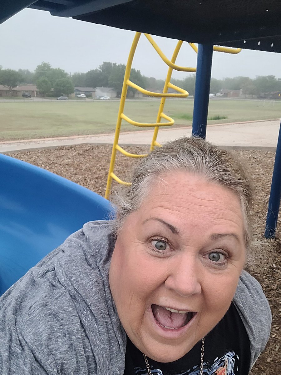 susanbase11's tweet photo. Been awhile since I went down a slide. 
#fowlerBINGO
@Alex2Inspire 
@SassySimm https://t.co/ZAm6Foz3Fd