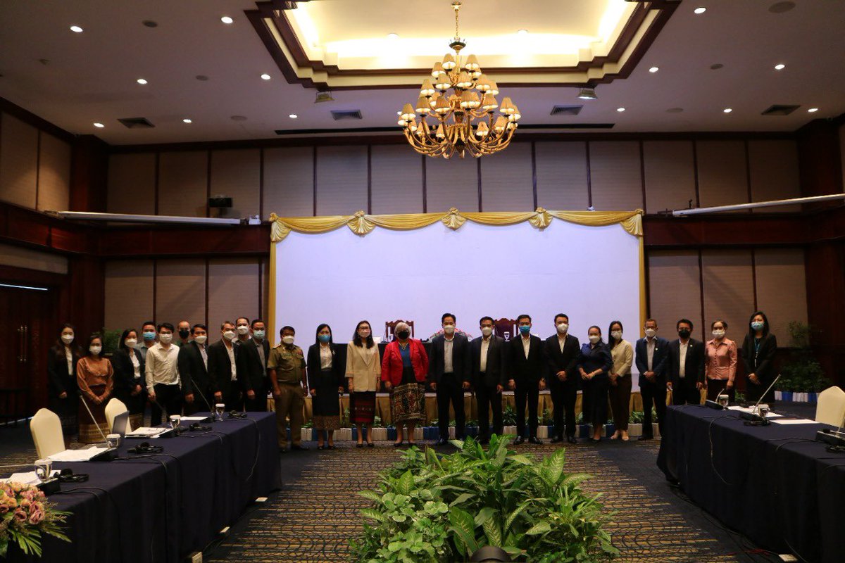 MPhengsavatdy's tweet photo. Today @UNDPLaoPDR & our partner Ministry of Planning & Investment organized ๐ค the 3rd consultation workshop for the National Human Development Report on #Youth to consult with and collect feedback from relevant sectors. #Youth4Dev #NHDR https://t.co/N7qHN8Y2CH