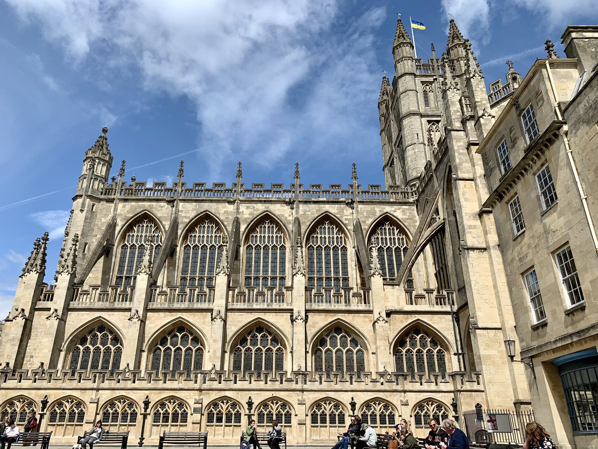 My lunchtime view ☀️😊 <a href="/RachDeere/">Rach Deere, PhD</a> informed me I’ve lost 5kgs in the 4 week intervention period! 🎉🎉 I feel my knees are stronger, my balance &amp; stamina have improved &amp; even better my knee pain is almost vanished! So I have decided I will be continuing with this routine now