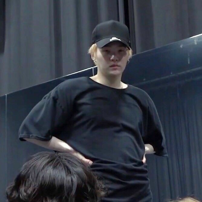 4- Tony montana stüdyo versiyon bekleyen